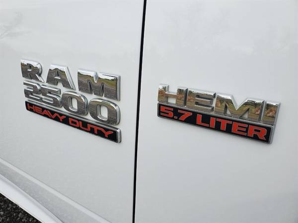 2014 Ram 2500 4X4 5 7L HEMI 1-OWNER NEW WHEELS & TIRES for sale in Other, KS – photo 16