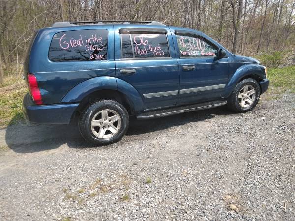 06 Durango 4wd with third row - - by dealer - vehicle for sale in Newburgh, NY – photo 2
