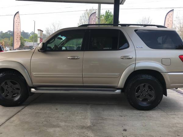 2004 Toyota Sequoia 4x4 EXTRA CLEAN! - - by dealer for sale in Tallahassee, FL – photo 2
