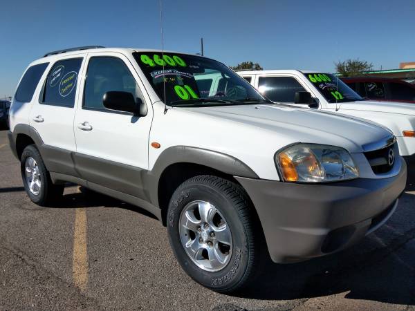 01 Mazda Tribute DX - cars & trucks - by dealer - vehicle automotive... for sale in Albuquerque, NM – photo 2