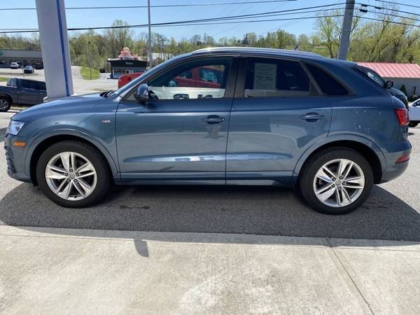 2018 Audi Q3 2 0T Premium suv Utopia Blue Metallic for sale in LaFollette, TN – photo 8
