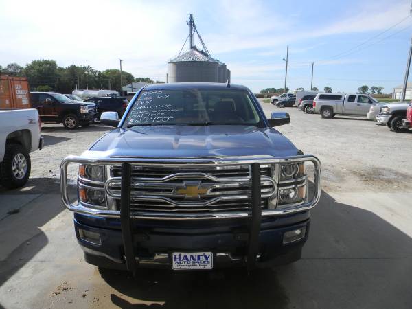 2015 chevy silverado high country 6.2L clean title warranty for sale in libertyville, IA – photo 2