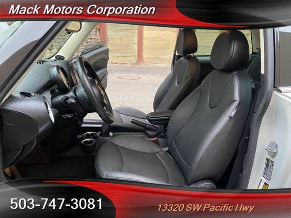 2013 Mini Cooper 1-Owner Only 29k Miles 6-SPEED **Panoramic Roof** -... for sale in Tigard, OR – photo 19