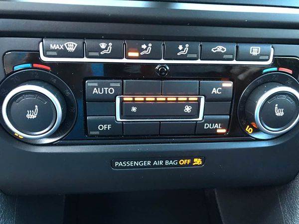 2012 Volkswagen Golf R Base AWD 2dr Hatchback w/ Sunroof and... for sale in Denver , CO – photo 20