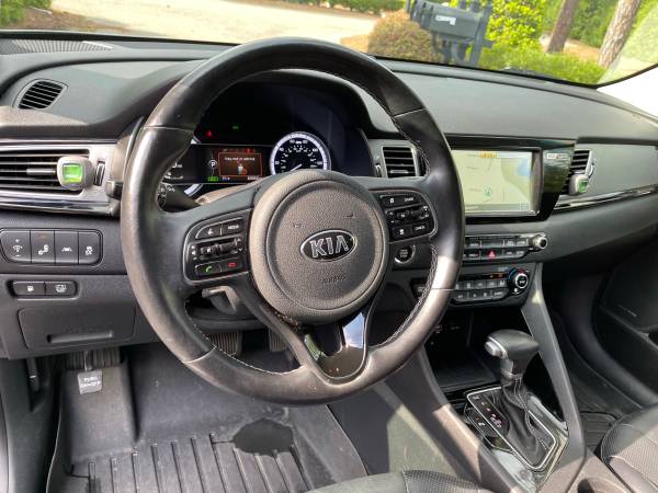 2017 Kia Niro - Touring Edition for sale in Southern Pines, NC – photo 10
