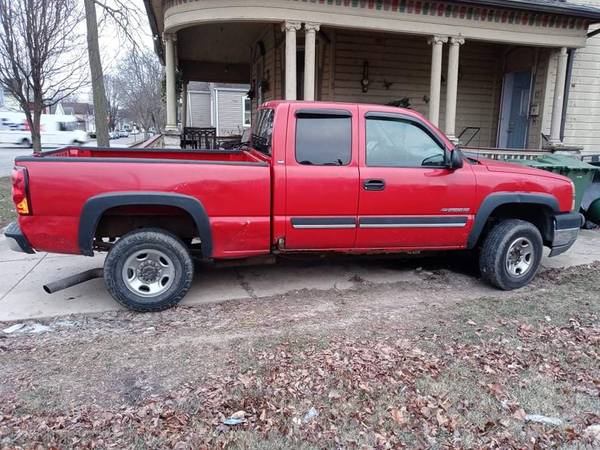 2004 Chevy Silverado 2500 HD Truck for sale in Sidney, OH – photo 2