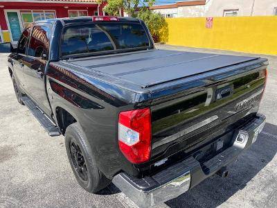 2018 Toyota Tundra Sr5 crewmax 4 door pickup truck - cars & trucks -... for sale in Hialeah, FL – photo 16