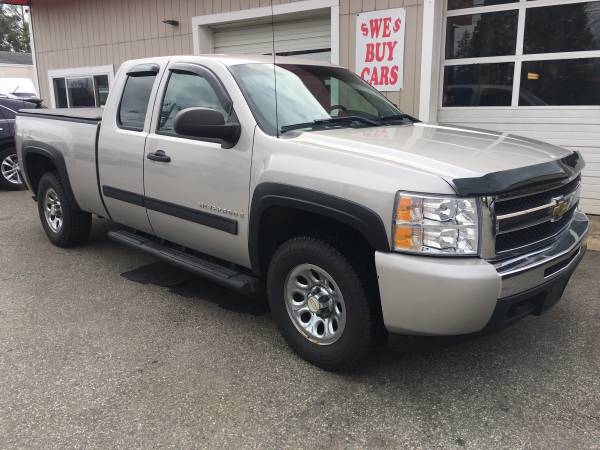2009 Chevy Silverado LT, No Accidents, 3 Owners, Exc Service Histor for sale in Peabody, MA – photo 8