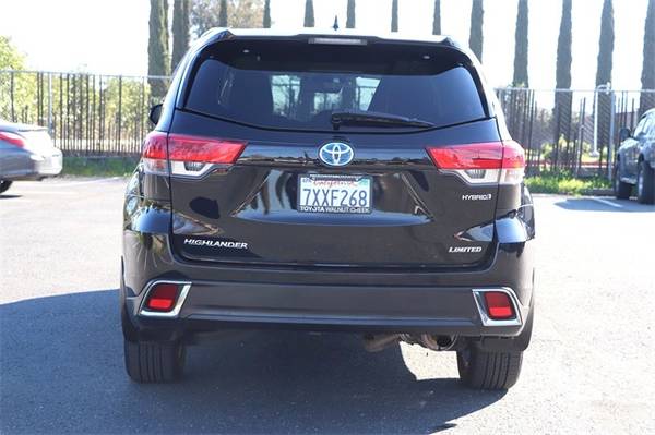 2017 Toyota Highlander Hybrid Limited Platinum - - by for sale in ToyotaWalnutCreek.com, CA – photo 10