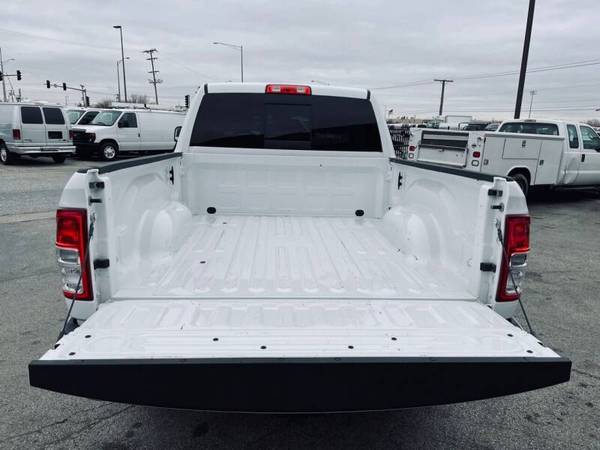 2019 Ram 2500 Tradesman Cummins Diesel 3,142 Miles Warranty - cars &... for sale in Summit Argo, IL – photo 10