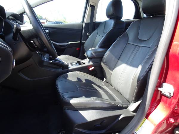 2014 Ford Focus Titanium 4dr Sedan for sale in Burnsville, MN – photo 9