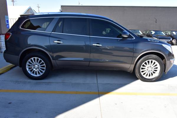 2012 BUICK ENCLAVE LEATHER GROUP >>>> 3RD ROW SEATING <<<< for sale in Oklahoma City, OK – photo 9