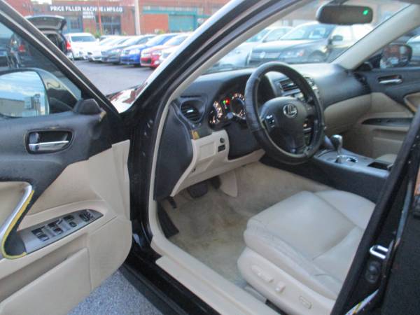 2006 Lexus IS250 **Clean title/Sunroof & Cold A/C** - cars & trucks... for sale in Roanoke, VA – photo 12