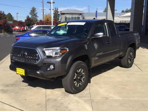 2019 Toyota Tacoma 4WD Magnetic Gray Metallic LOW PRICE - Great Car! for sale in Bend, OR – photo 4