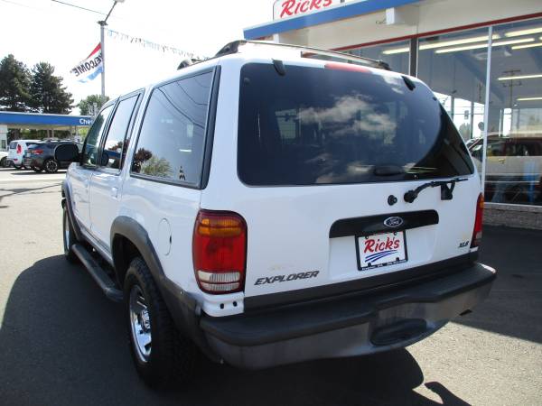 2000 FORD EXPLORER XLS - - by dealer - vehicle for sale in Longview, OR – photo 13