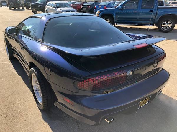 2001 Pontiac Firebird FORMULA - cars & trucks - by dealer - vehicle... for sale in Des Moines, IA – photo 4