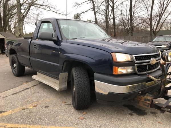 2007 Chevrolet Silverado 1500 Classic LS 2dr Regular Cab 4WD 8 Ft.... for sale in Derry, NH – photo 6