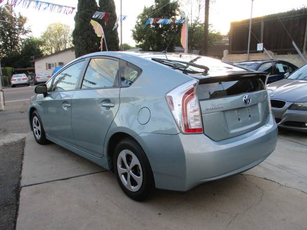 2013 Toyota Prius Two 4dr Hatchback Excellent Condition Must See for sale in Spring Valley, CA – photo 5