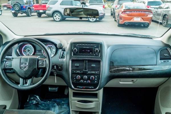 2017 Dodge Grand Caravan SE - cars & trucks - by dealer - vehicle... for sale in Woodland, CA – photo 11