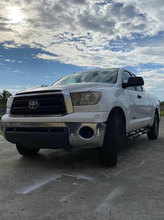 2011 Toyota Tundra double cab - cars & trucks - by owner - vehicle... for sale in Miami, FL – photo 5