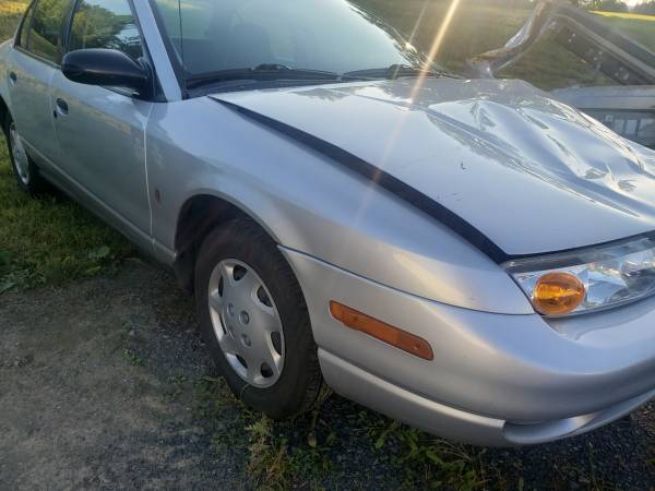 2002 SATURN 4DR WRECKED for sale in Cortland, NY – photo 2