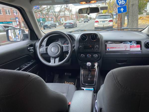 Jeep Patriot 2011 AWD - cars & trucks - by owner - vehicle... for sale in Stratford, CT – photo 7