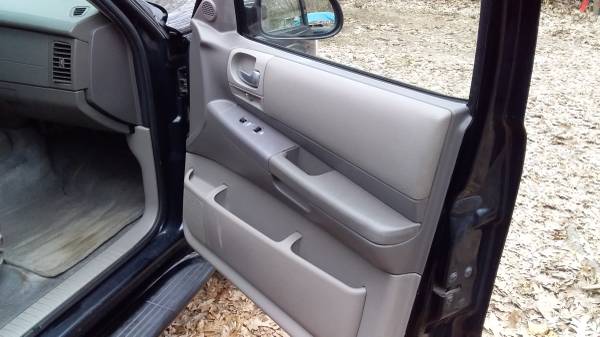 2003 Dodge Durango 4x4 - cars & trucks - by owner - vehicle... for sale in Mabelvale, AR – photo 9