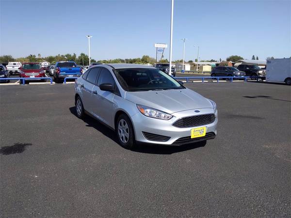 2018 Ford Focus S sedan SILVER - cars & trucks - by dealer - vehicle... for sale in Mission, TX – photo 6