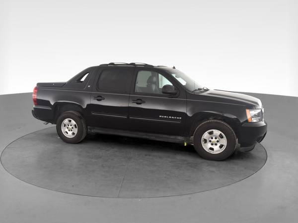 2012 Chevy Chevrolet Avalanche LT Sport Utility Pickup 4D 5 1/4 ft -... for sale in Providence, RI – photo 14