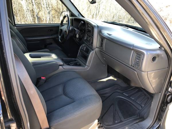 2004 Chevy Avalanche 1500 2wd * LOWERED * RUST FREE - cars & trucks... for sale in Cedar, MN – photo 8