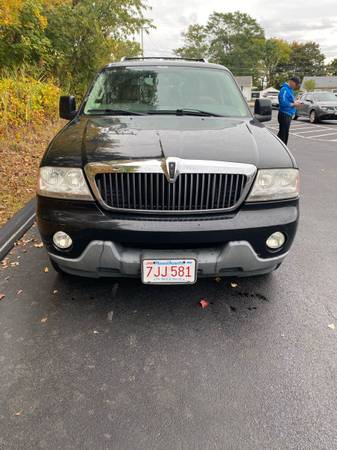 2004 Lincoln Aviator AWD Luxury - Low Miles! for sale in New Bedford, MA – photo 2