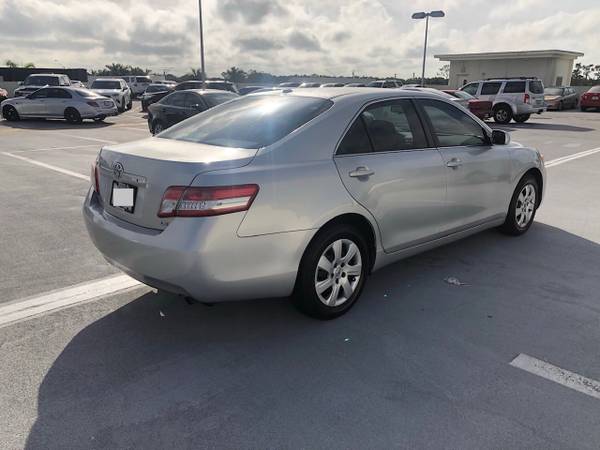 2011 Toyota Camry - cars & trucks - by owner - vehicle automotive sale for sale in Naples, FL – photo 3