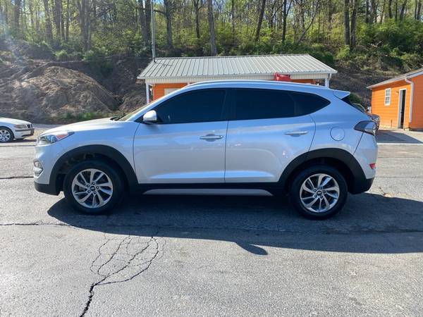 2018 Hyundai Tucson SEL AWD - - by dealer - vehicle for sale in Knoxville, TN – photo 4