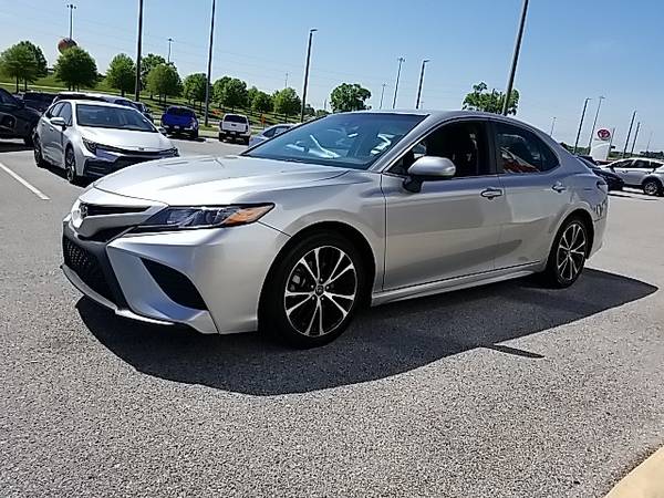 2018 Toyota Camry SE - - by dealer - vehicle for sale in Clanton, AL – photo 4