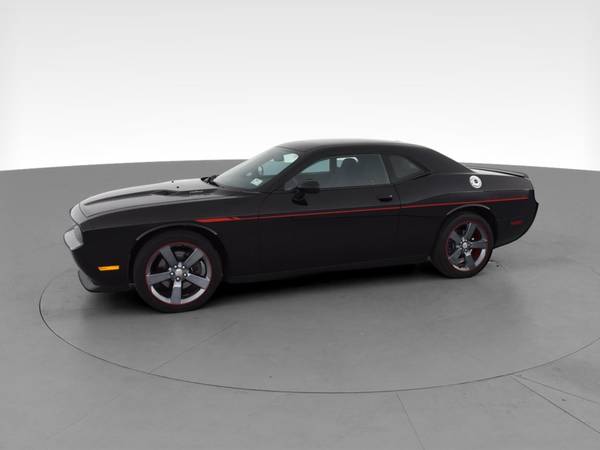 2014 Dodge Challenger R/T Classic Coupe 2D coupe Black - FINANCE -... for sale in Catskill, NY – photo 4