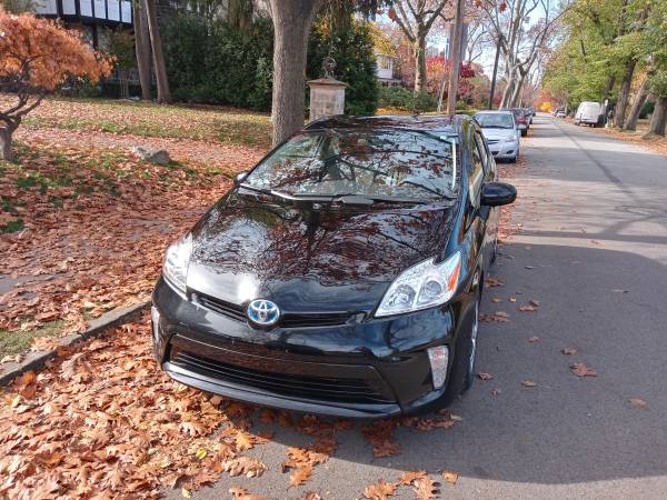 2014 Toyota Prius - cars & trucks - by owner - vehicle automotive sale for sale in Pittsburgh, WV – photo 3