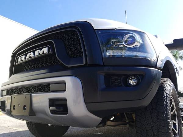 2016 Ram 1500 Rebel CREW CAB~ 4X4~5.7 HEMI~ 1-OWNER~ CLEAN CARFAX~... for sale in Sarasota, FL – photo 16