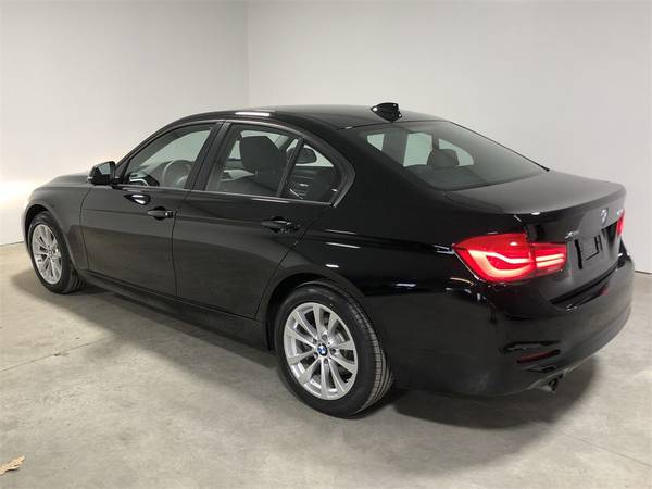 2017 BMW 3 Series 320i xDrive - - by dealer - vehicle for sale in Buffalo, NY – photo 4
