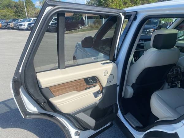 2019 Land Rover Range Rover 3.0L V6 Supercharged HSE suv White -... for sale in Swansboro, NC – photo 19