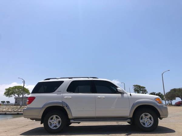 2002 Toyota Sequoia SR5 3rd row, leather - - by for sale in Chula vista, CA – photo 4