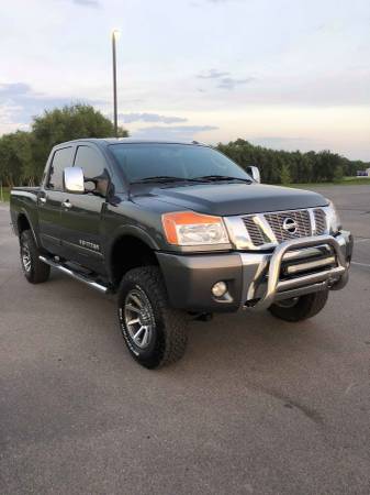 2008 Nissan Titan LE 4X4 Lifted! for sale in Lincoln, SD – photo 3