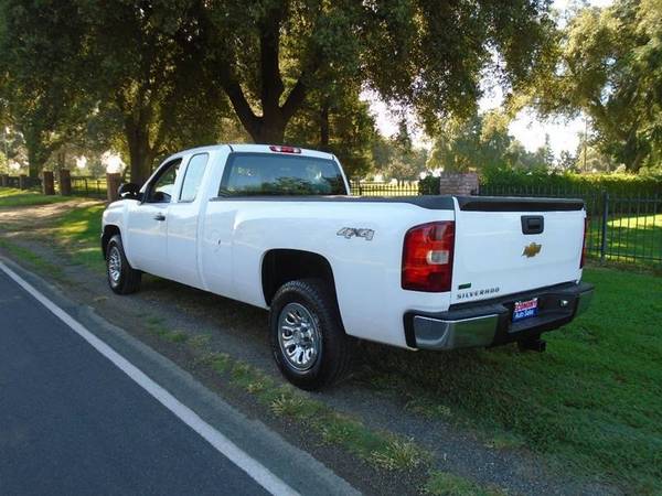2011 Chevrolet Silverado 1500 Work Truck 4x4 4dr Extended Cab 8 ft. LB for sale in Riverbank, CA – photo 3