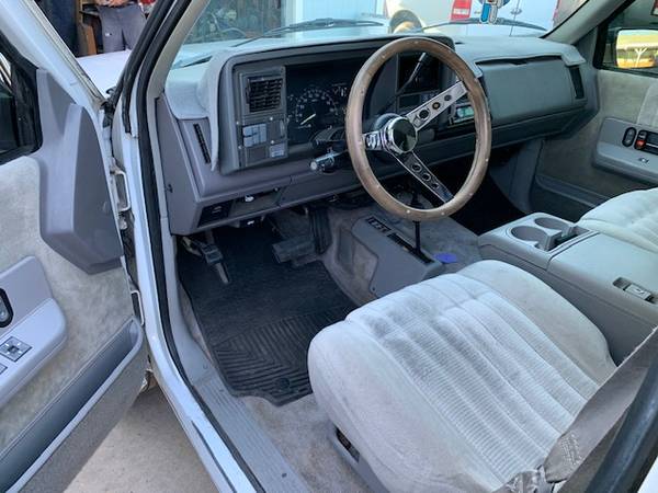 1994 Chevy Suburban 2500 - cars & trucks - by owner - vehicle... for sale in topock, AZ – photo 7