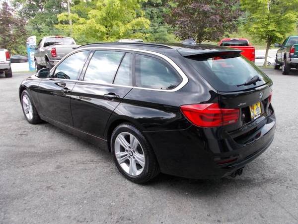 2017 BMW 3 Series 330i xDrive Sports Wagon - cars & trucks - by... for sale in Cohoes, NY – photo 5