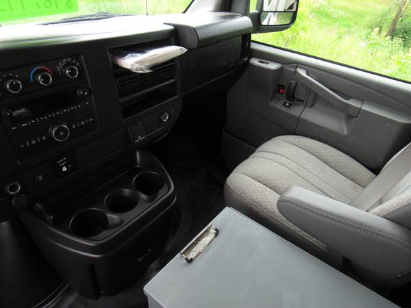 2016 Chevrolet Express Cargo 2500 for sale in Random Lake, WI – photo 12