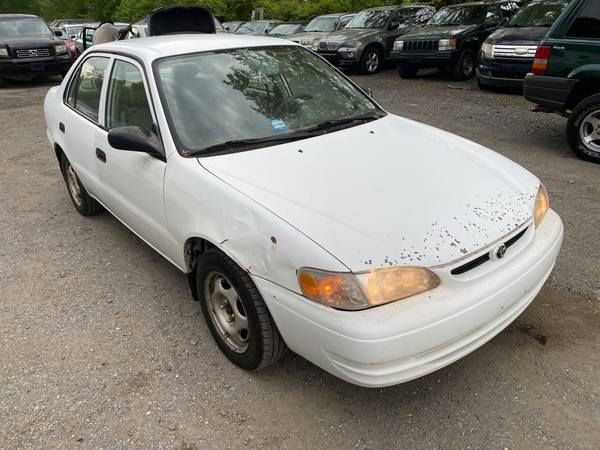 1999 Toyota Corolla 144k Miles Runs Great VA Inspection - cars & for sale in Thornburg, District Of Columbia – photo 3