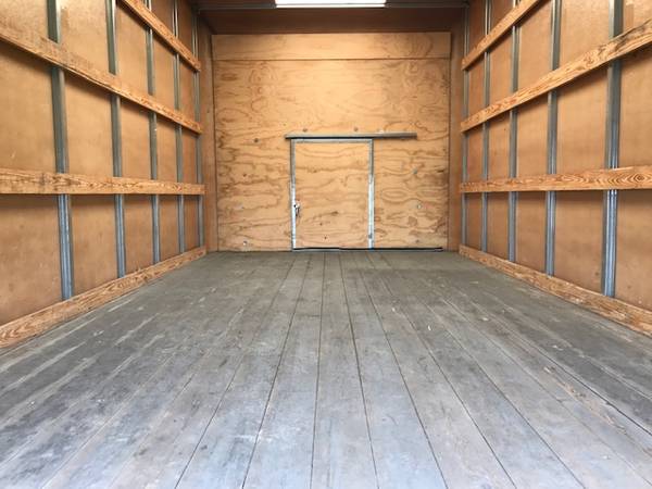2017 GMC Savana 16' Box Truck ***FACTORY WARRANTY***REDUCED*** for sale in Swartz Creek,MI, IA – photo 14