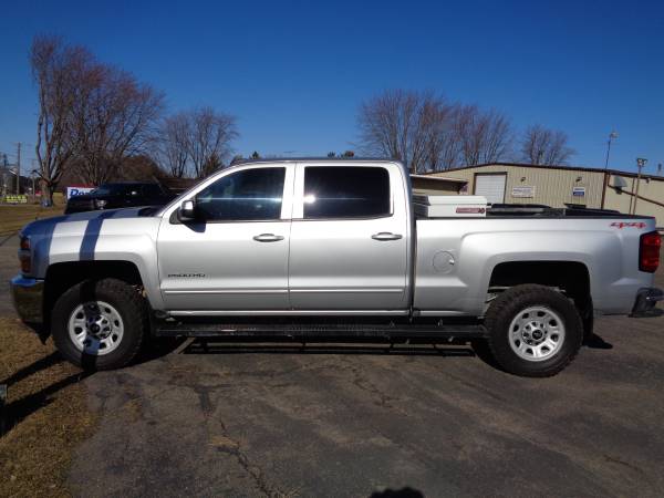 2017 Chevrolet Silverado 2500HD LT RUST FREE SOUTHERN 4X4 GREAT for sale in Loyal, WI – photo 2