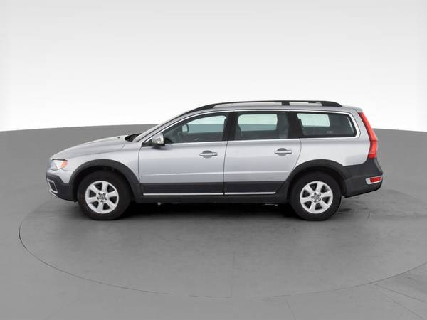 2010 Volvo XC70 3.2 Wagon 4D wagon Silver - FINANCE ONLINE - cars &... for sale in South Bend, IN – photo 5