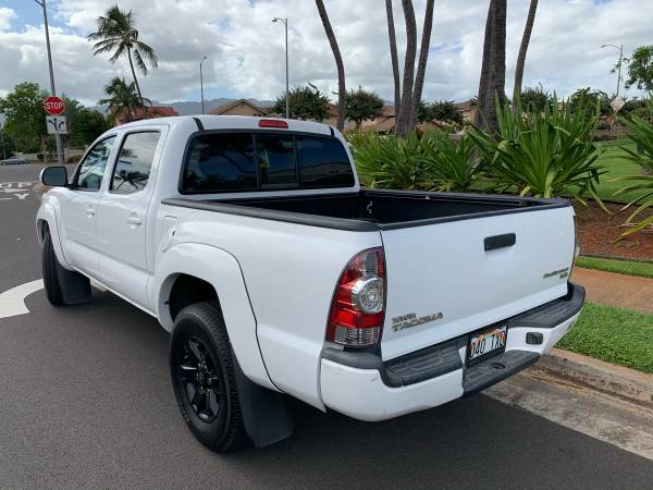 2015 Toyota Tacoma 54k miles ! Clear title - cars & trucks - by... for sale in Jbphh, HI – photo 9